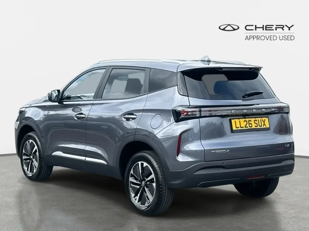 Image for 2026 TIGGO 4 Summit Super Hybrid at position 2