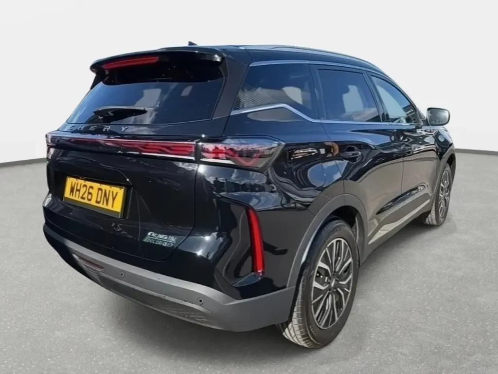 Image for 2025 TIGGO 7 Summit Super Hybrid at position 2