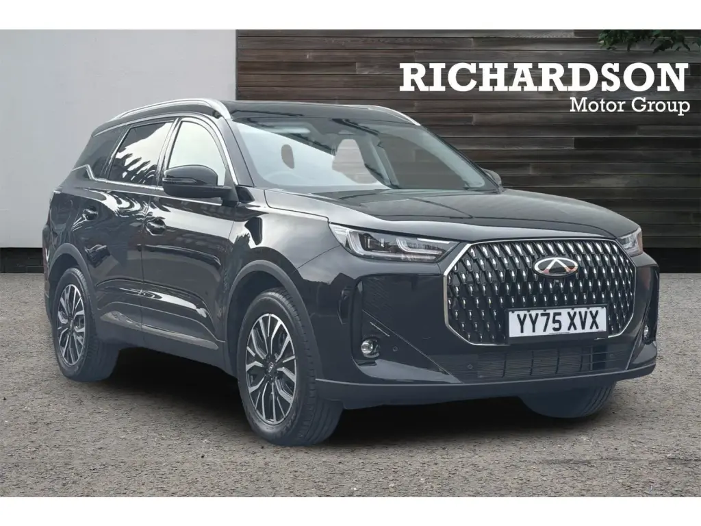 Image for 2025 TIGGO 7 Summit Super Hybrid at position 1
