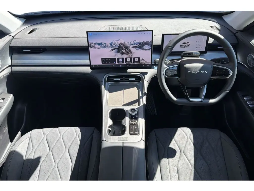 Image for 2025 TIGGO 8 Aspire at position 3