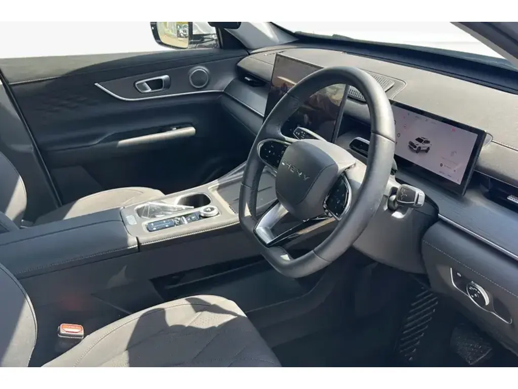 2025 TIGGO 8 Aspire image