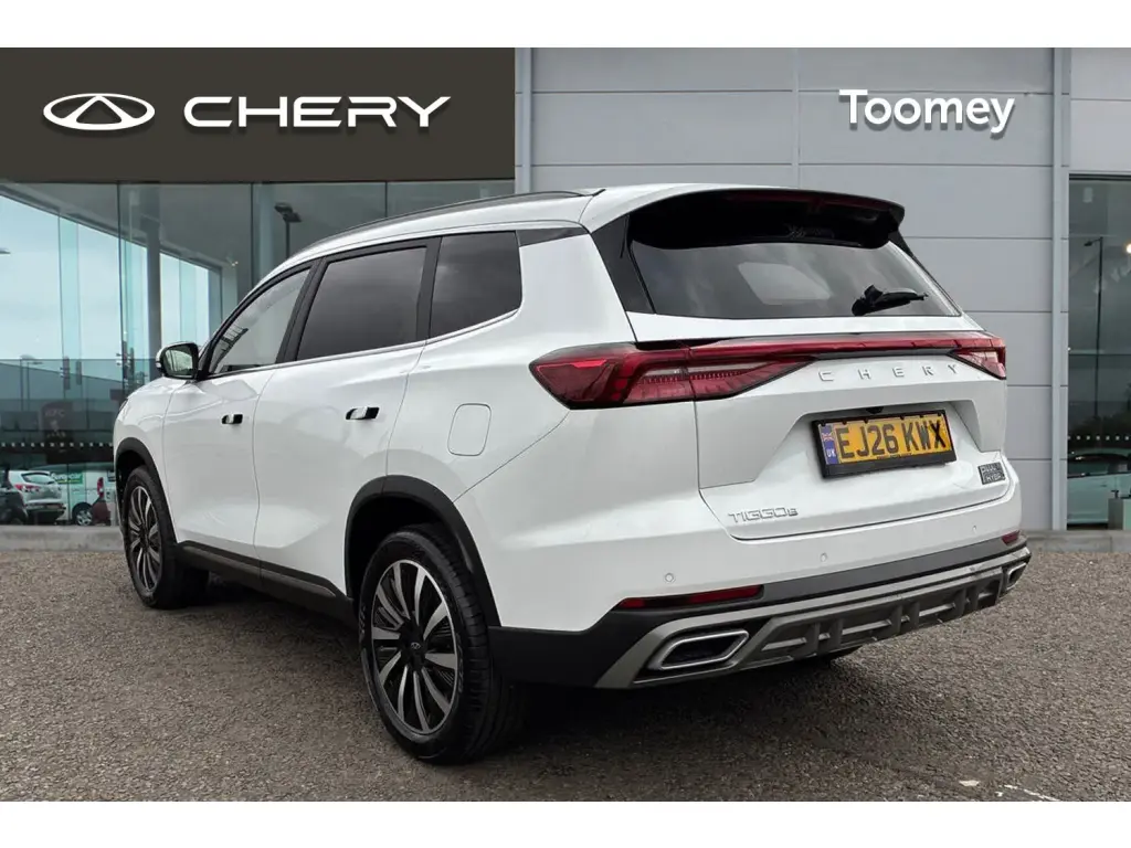 Image for 2025 TIGGO 8 Summit Super Hybrid at position 2