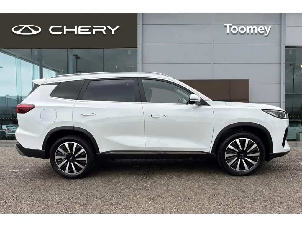 Image for 2025 TIGGO 8 Summit Super Hybrid at position 5