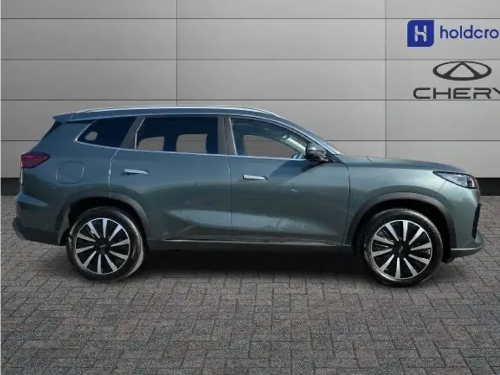Image for 2025 TIGGO 8 Summit Super Hybrid at position 4