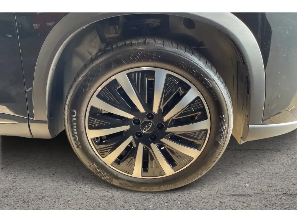 Image for 2025 TIGGO 8 Summit Super Hybrid at position 4