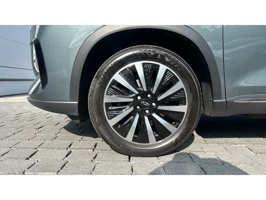 Image for 2025 TIGGO 8 Summit Super Hybrid at position 4