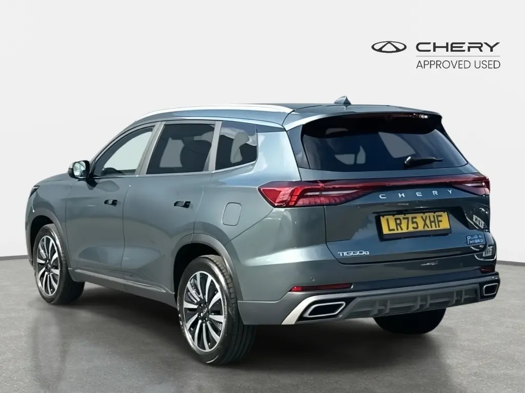 Image for 2025 TIGGO 8 Summit Super Hybrid at position 2