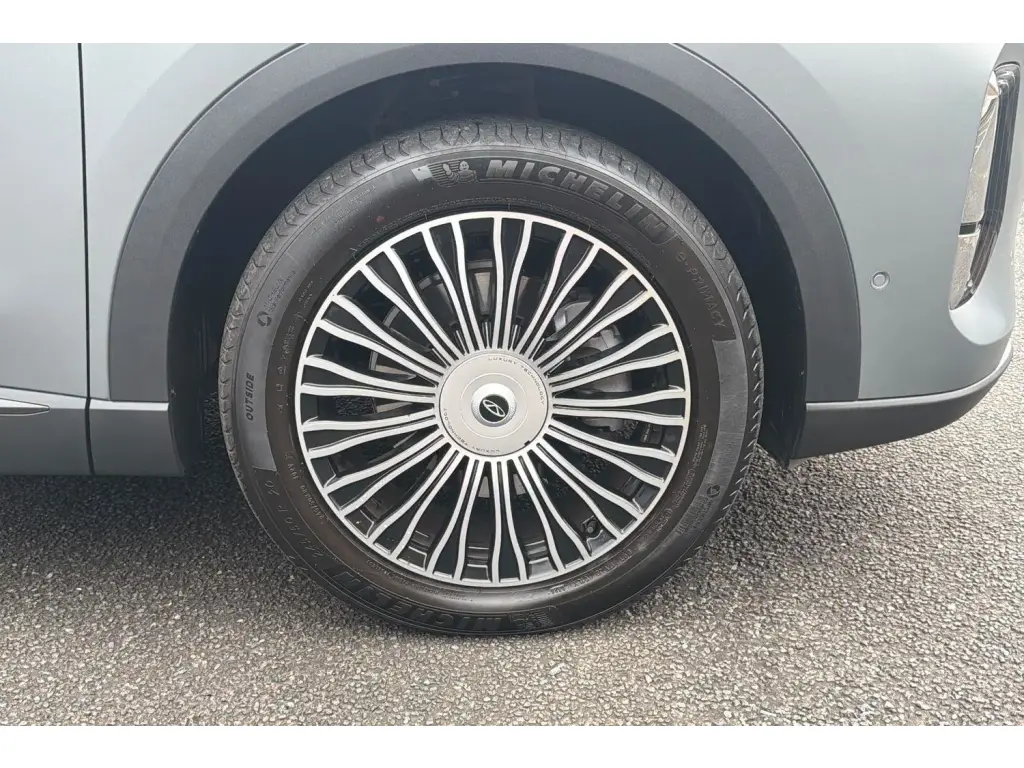Image for 2026 TIGGO 9 Summit Super Hybrid at position 4