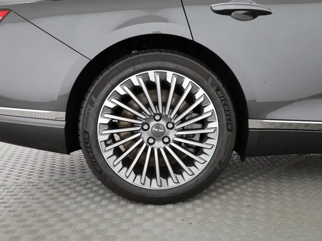 2022 Electrified G80 Luxury