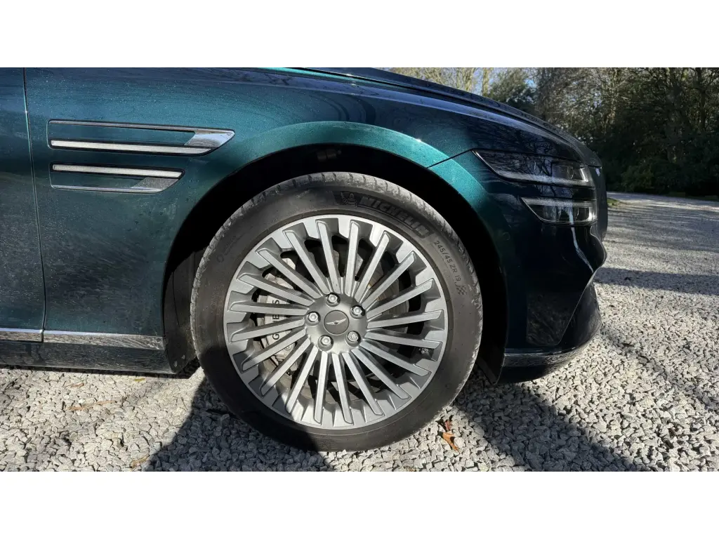 2022 Electrified G80 Luxury