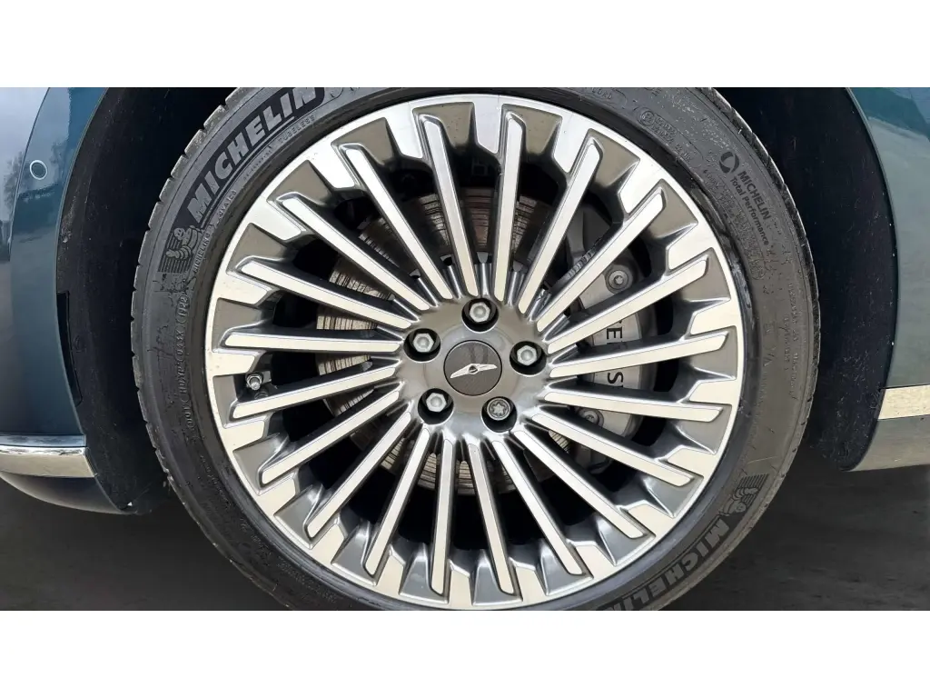 2024 Electrified G80 Luxury