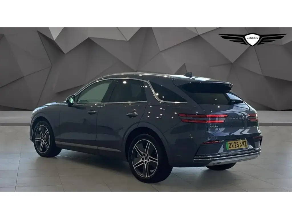 Electrified GV70 Dynamic