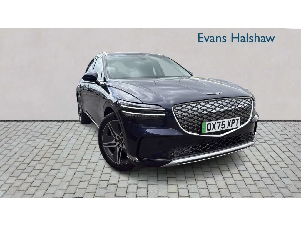 2025 Electrified GV70 Dynamic