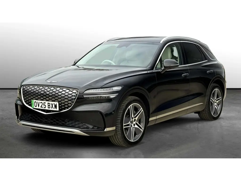2025 Electrified GV70 Dynamic