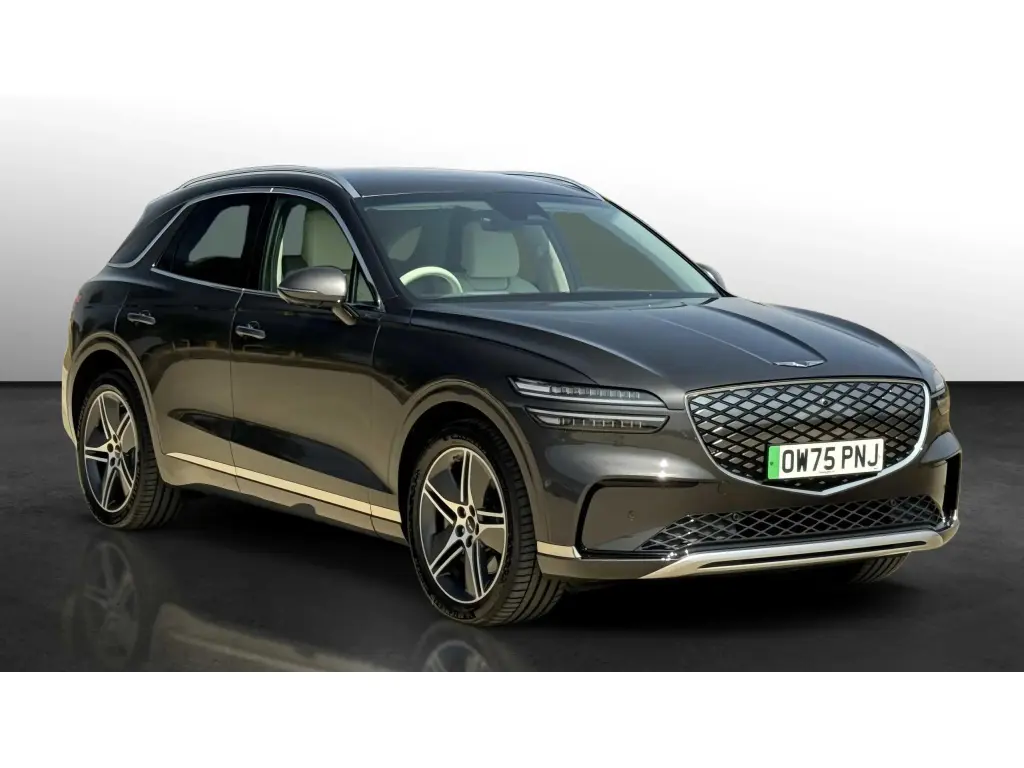 2025 Electrified GV70 Dynamic