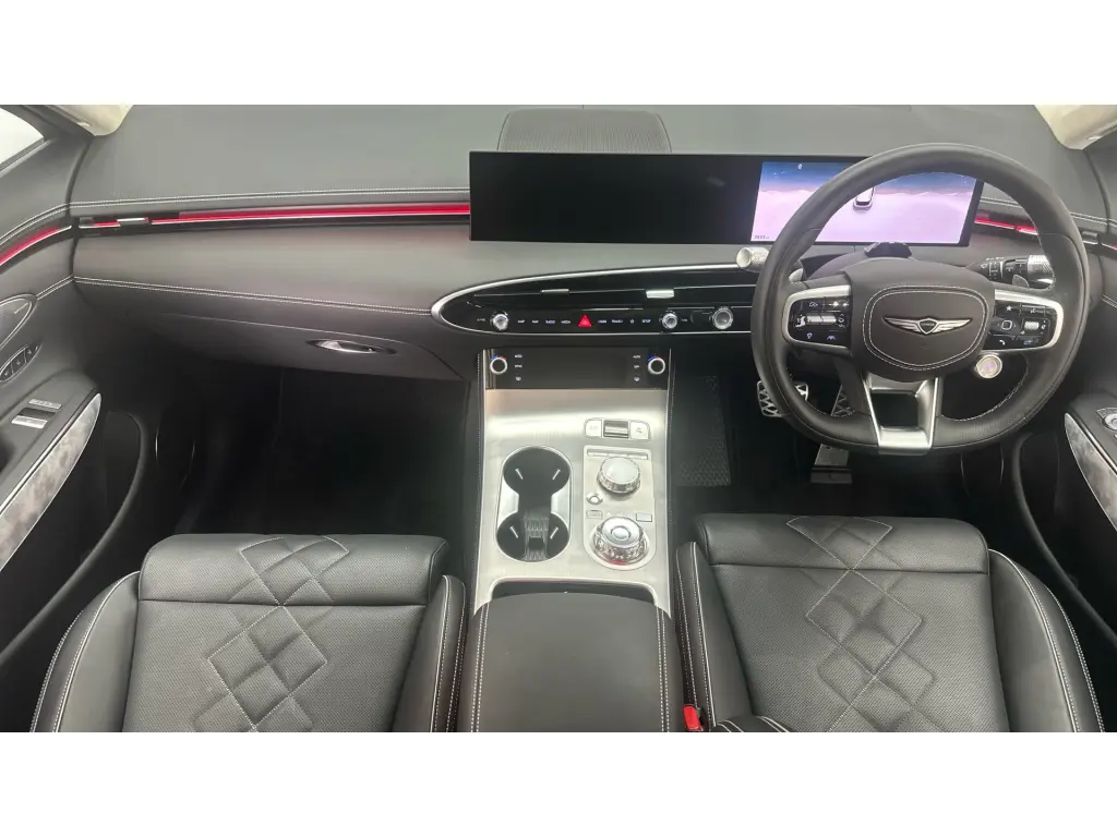2025 Electrified GV70 Luxury