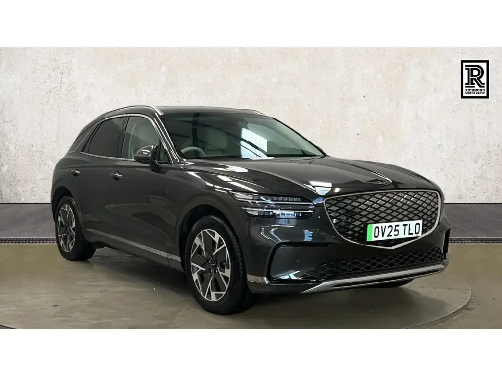 2025 Electrified GV70 Pure