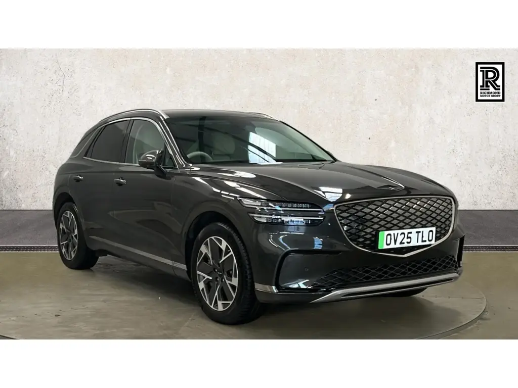 Electrified GV70 Pure