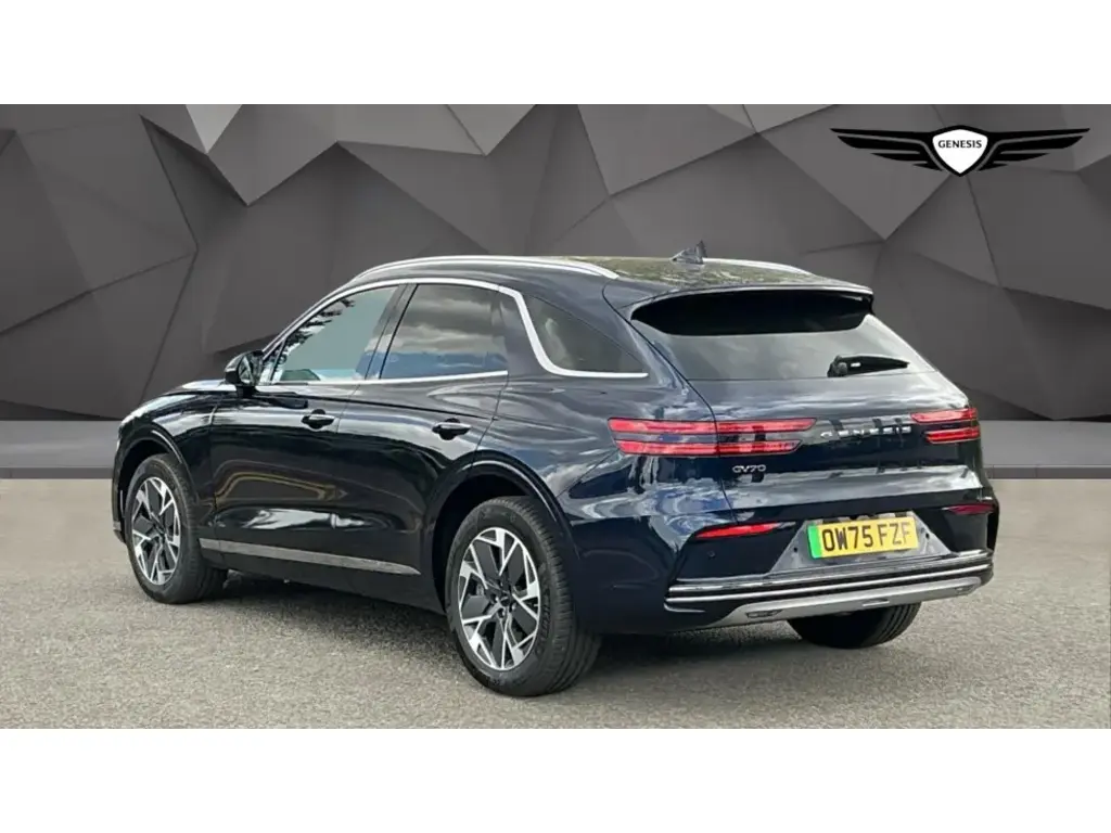 Electrified GV70 Pure