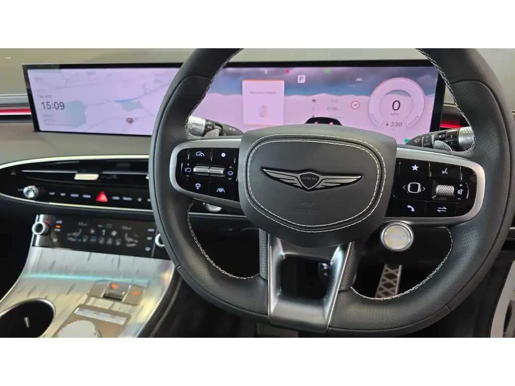 2025 Electrified GV70 Pure