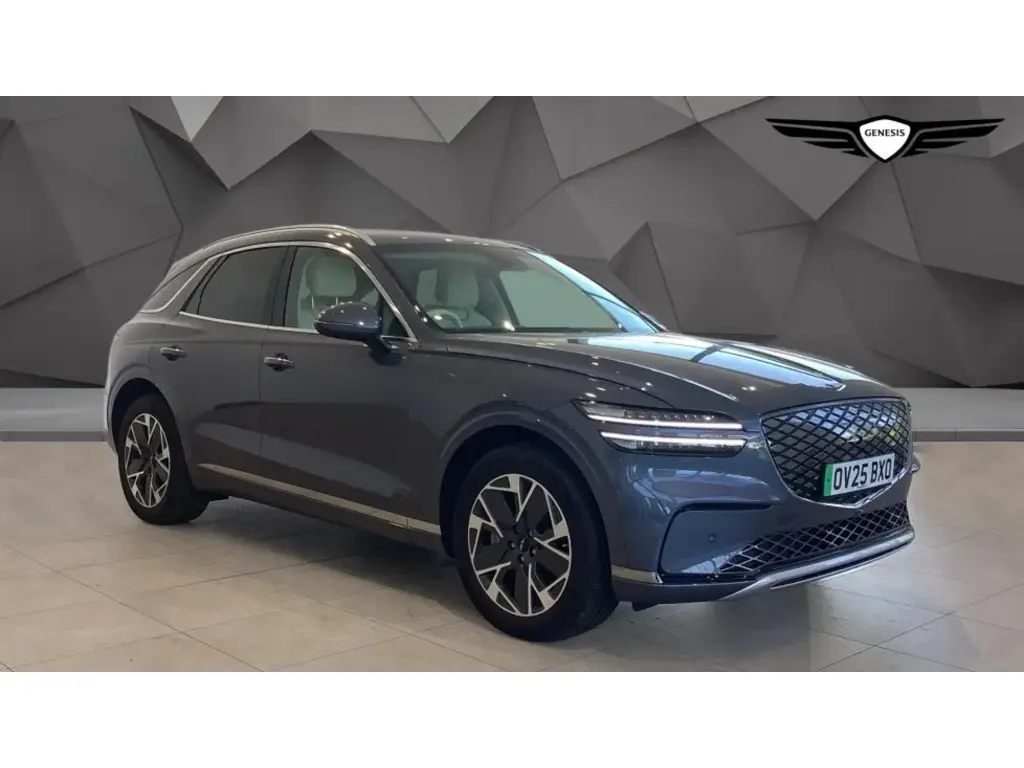 Electrified GV70 Pure