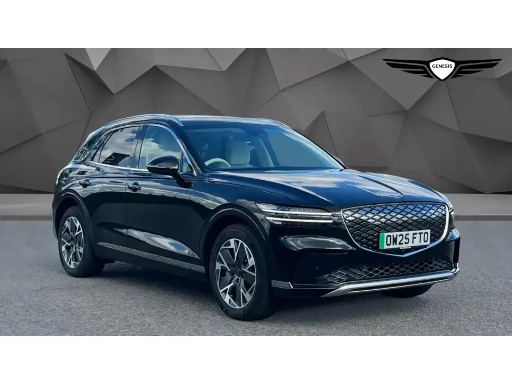 Electrified GV70 Pure