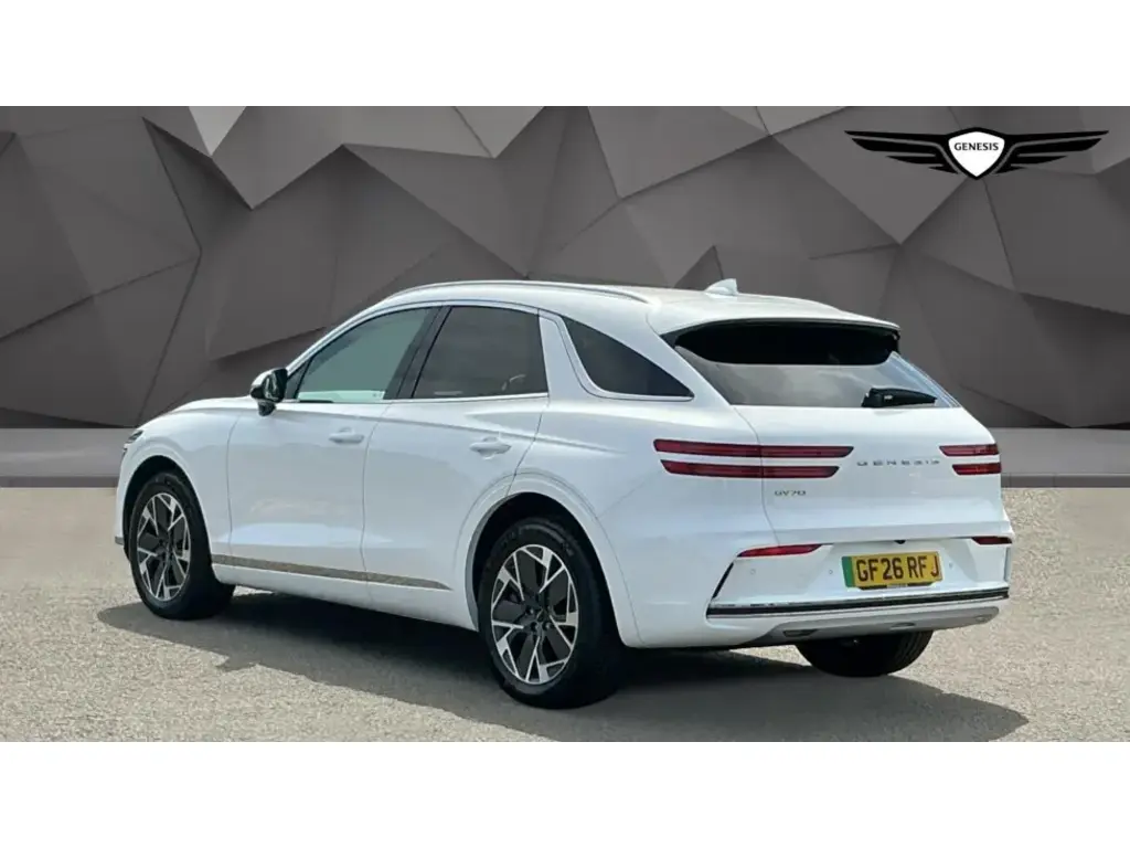 Electrified GV70 Pure