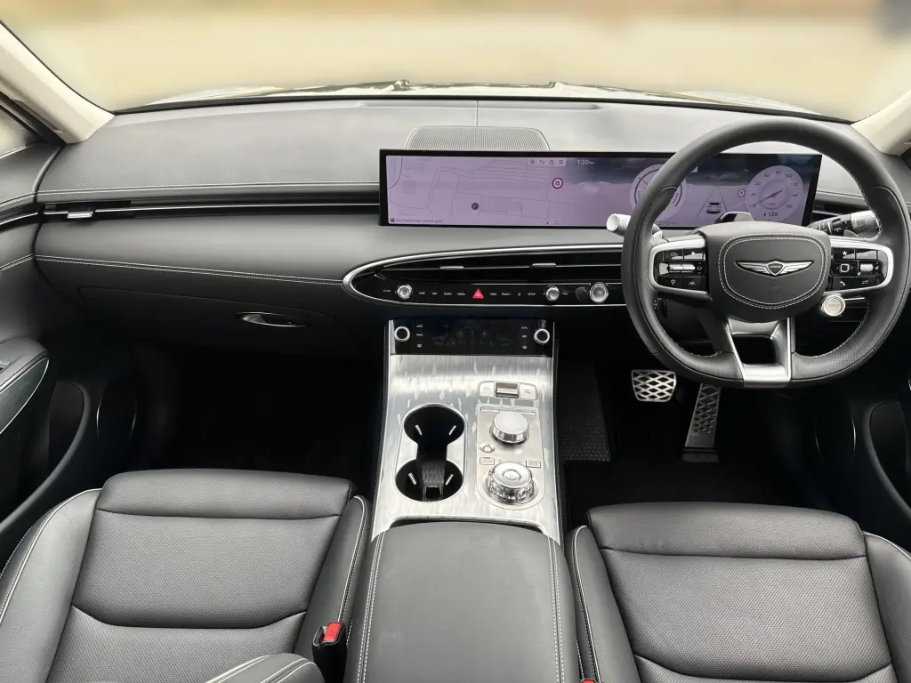2025 Electrified GV70 Pure