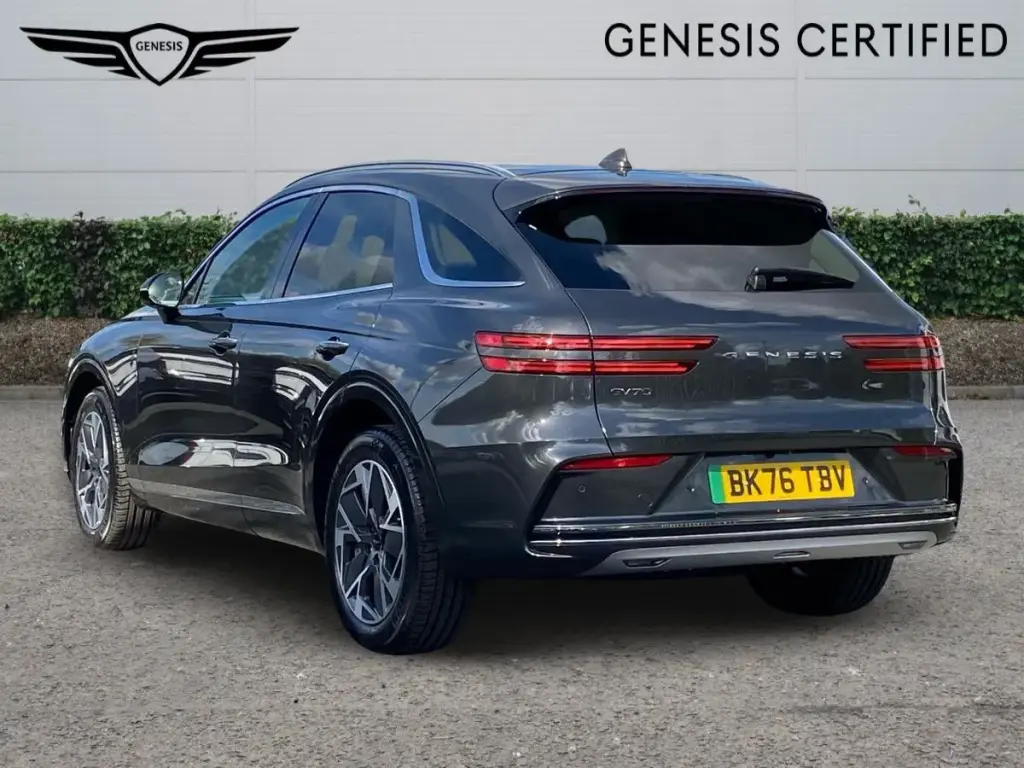 2025 Electrified GV70 Pure