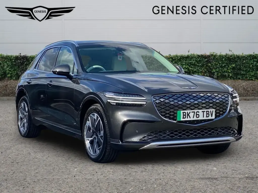 2025 Electrified GV70 Pure