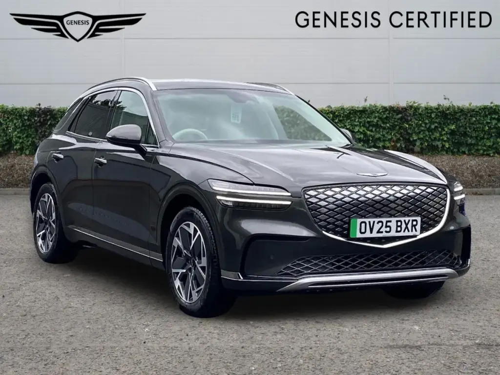 2025 Electrified GV70 Pure