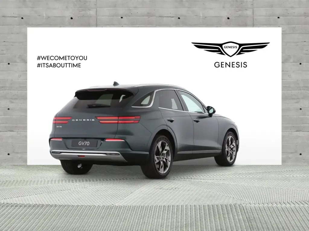 2023 Electrified GV70 Sport 360kW AWD