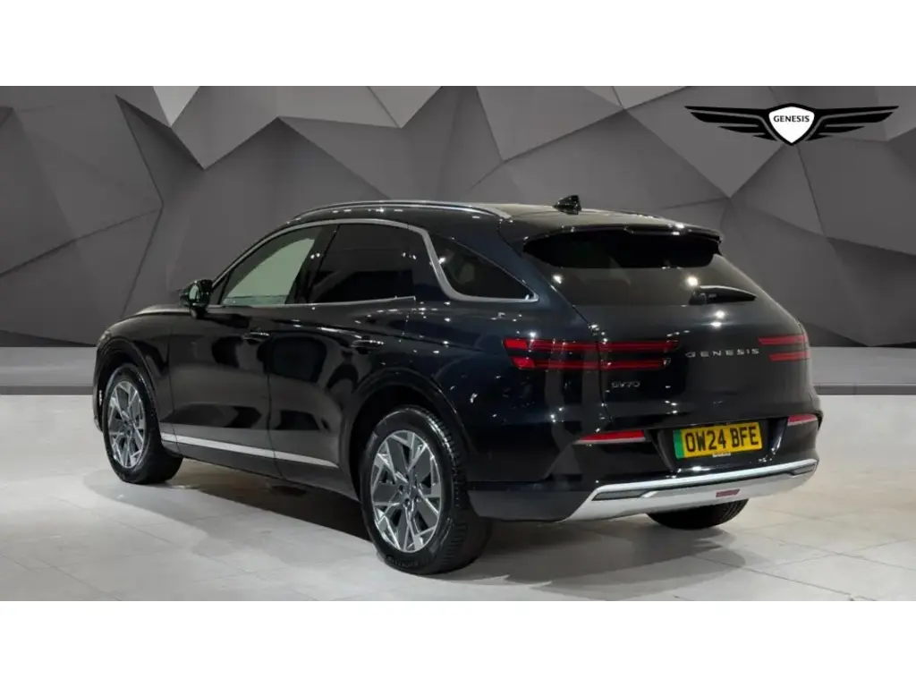 Electrified GV70 Sport 360kW AWD