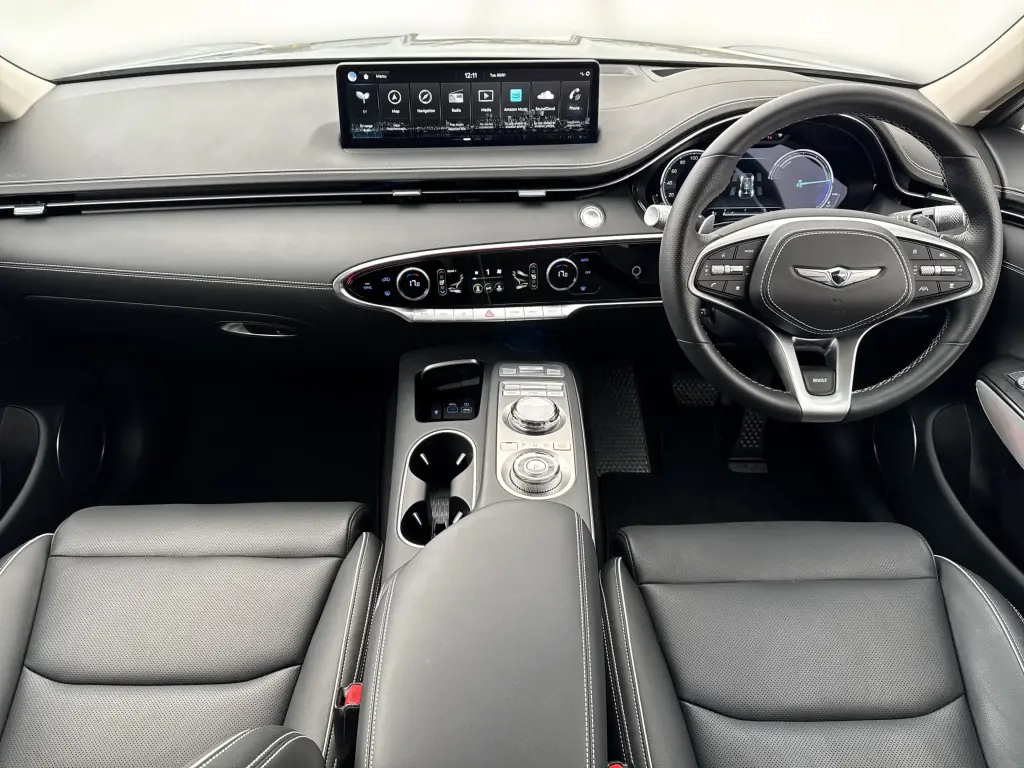 2024 Electrified GV70 Sport 360kW AWD