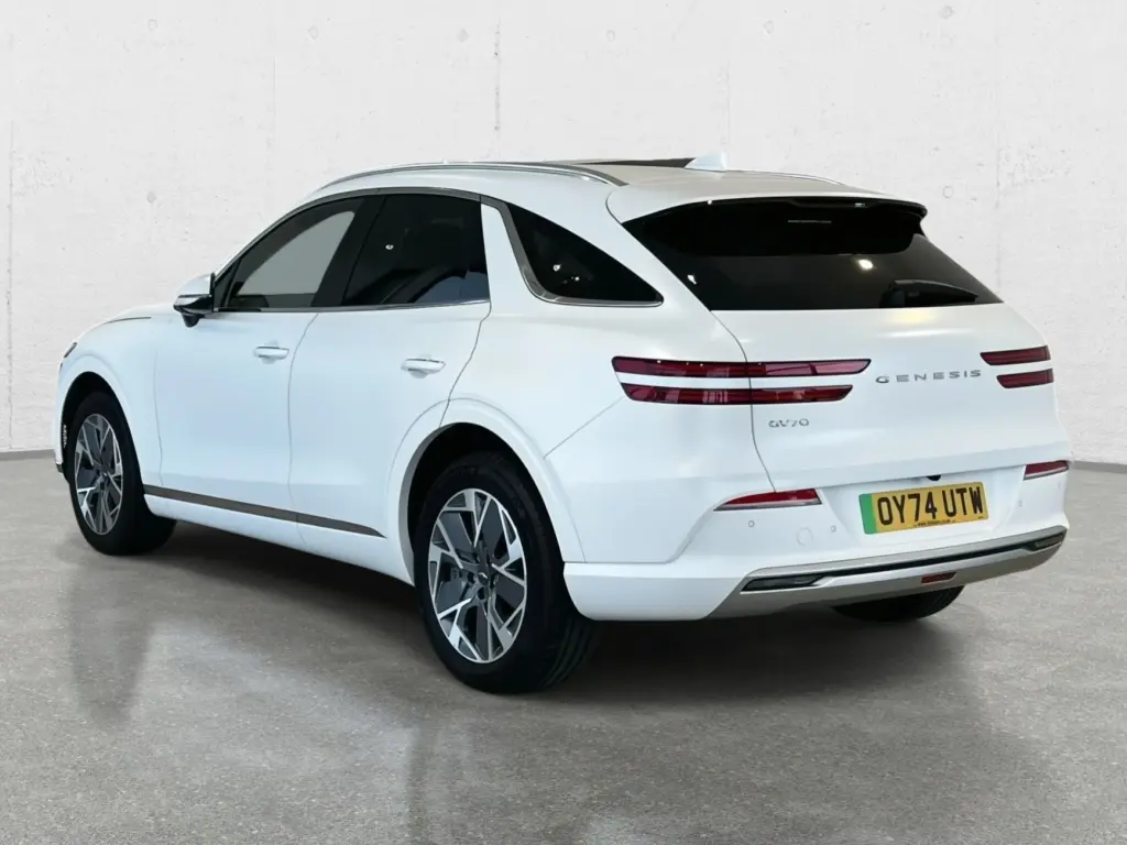 Electrified GV70 Sport 360kW AWD