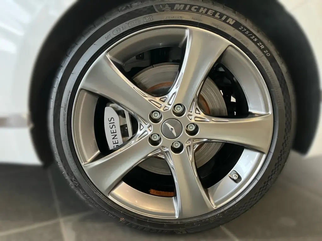 2024 G80 Luxury