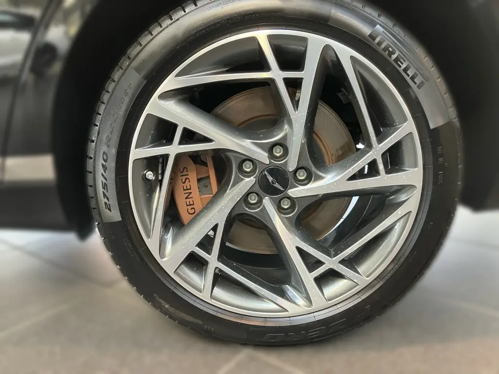 2023 G90 Luxury Plus 4 Seater SWB