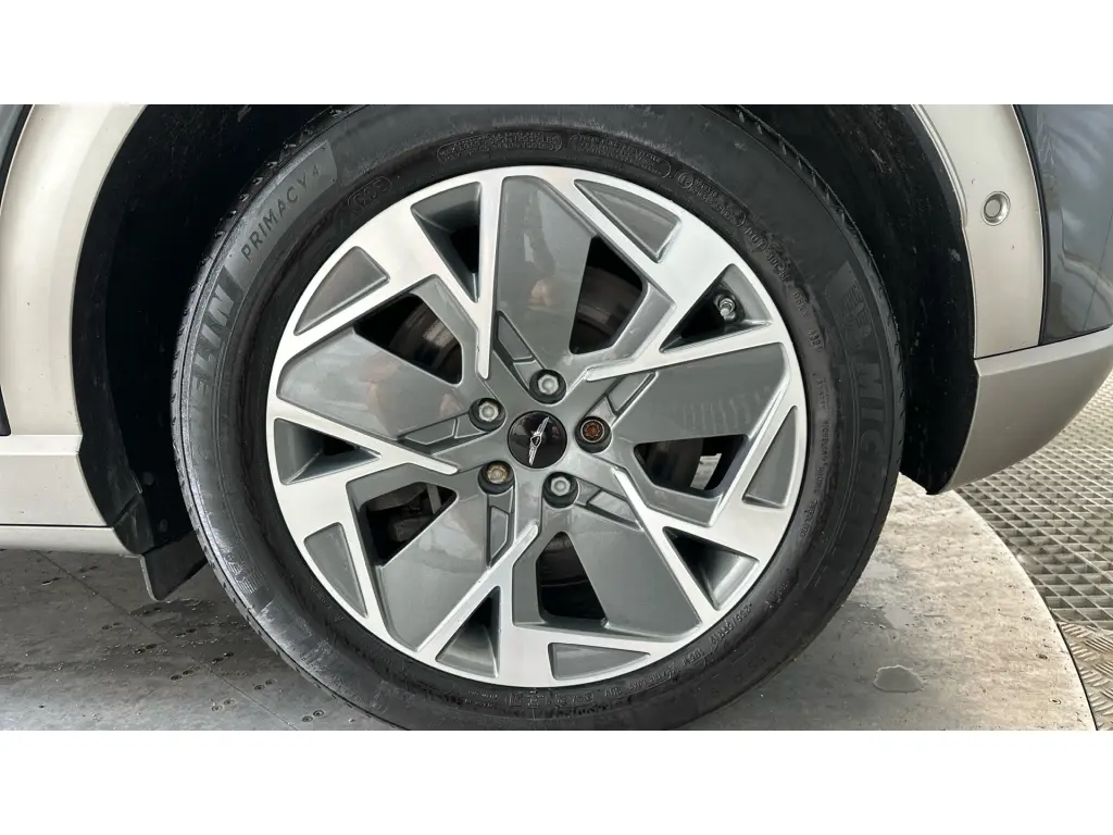 2022 GV60 Premium