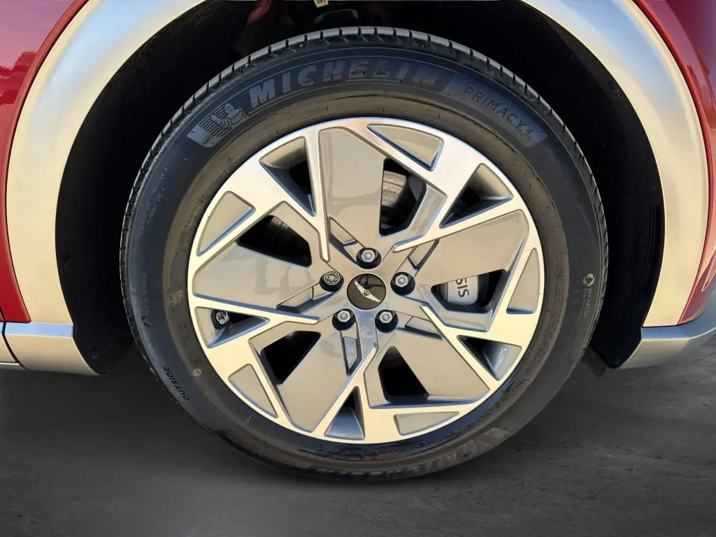 2024 GV60 Premium