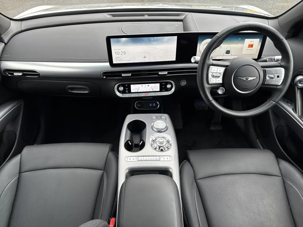 2024 GV60 Premium