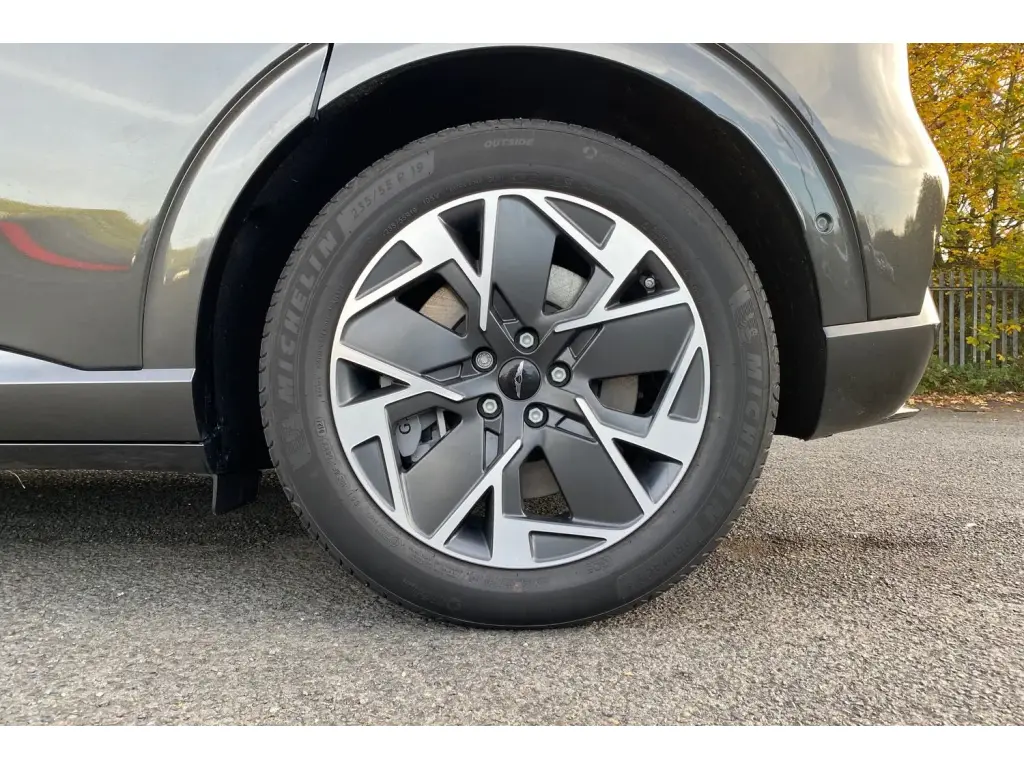2026 GV60 Pure