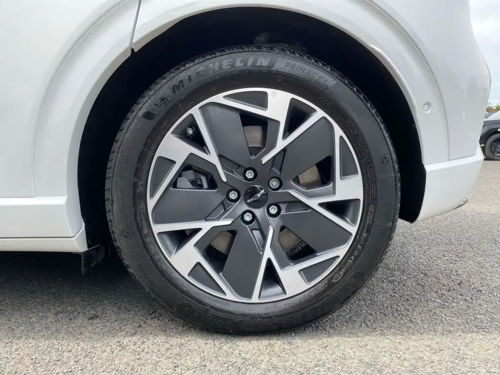 2026 GV60 Pure