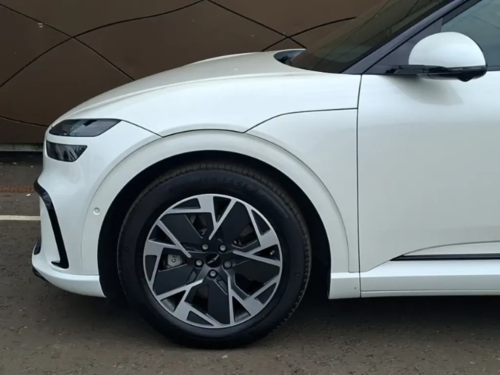 2026 GV60 Pure