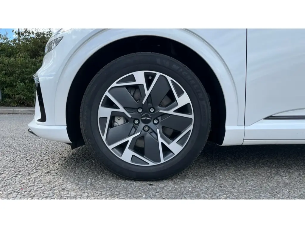 GV60 Pure