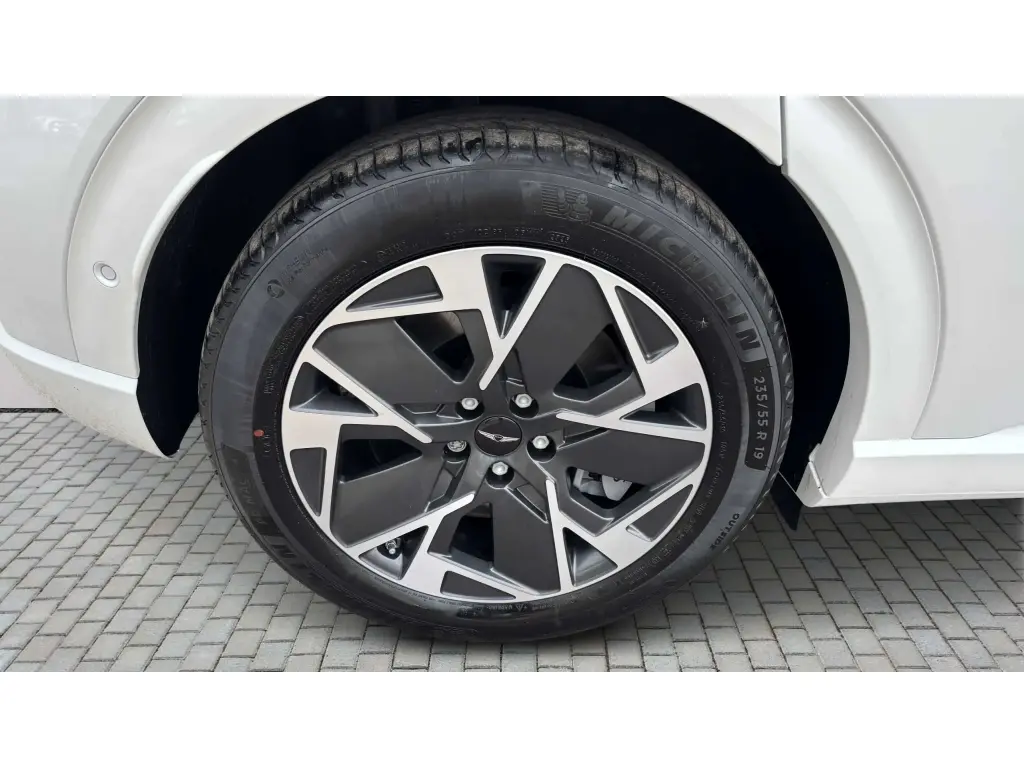 2026 GV60 Pure