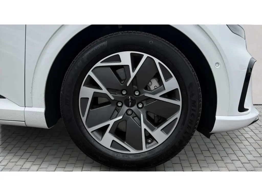 2026 GV60 Pure