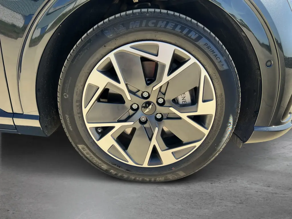 2026 GV60 Pure