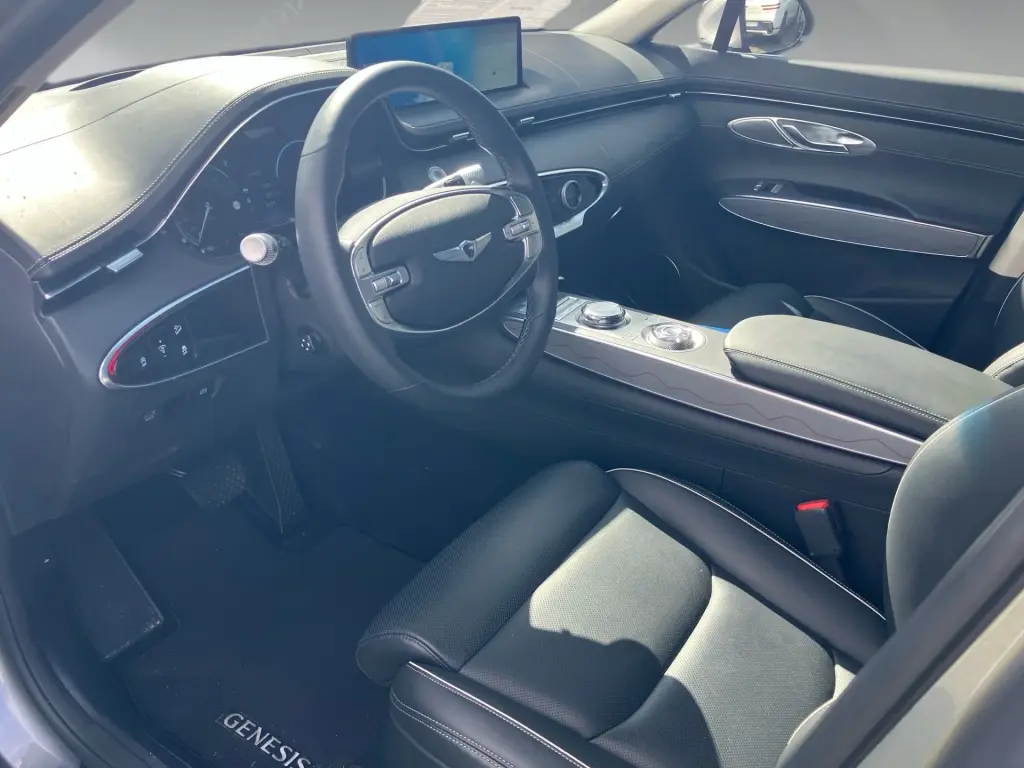 2024 GV70 Luxury 2.2D AWD