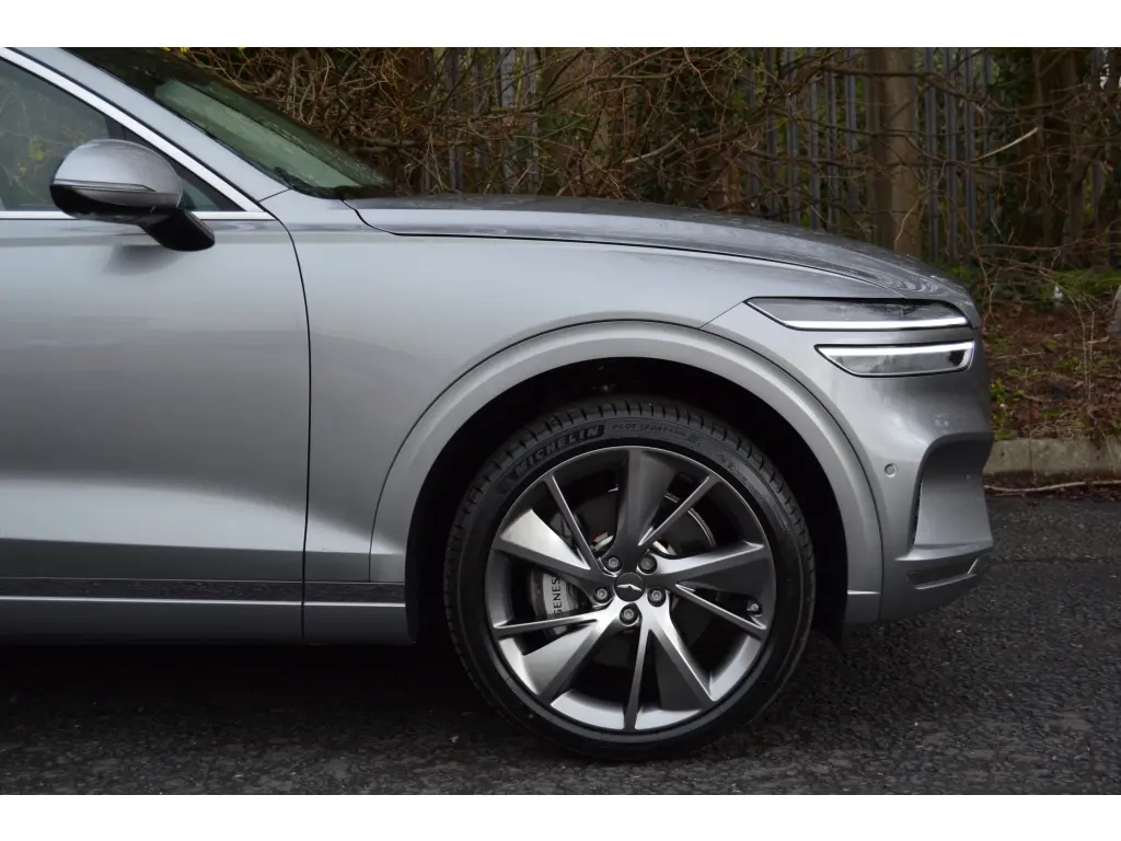 GV70 Luxury 2.2D AWD