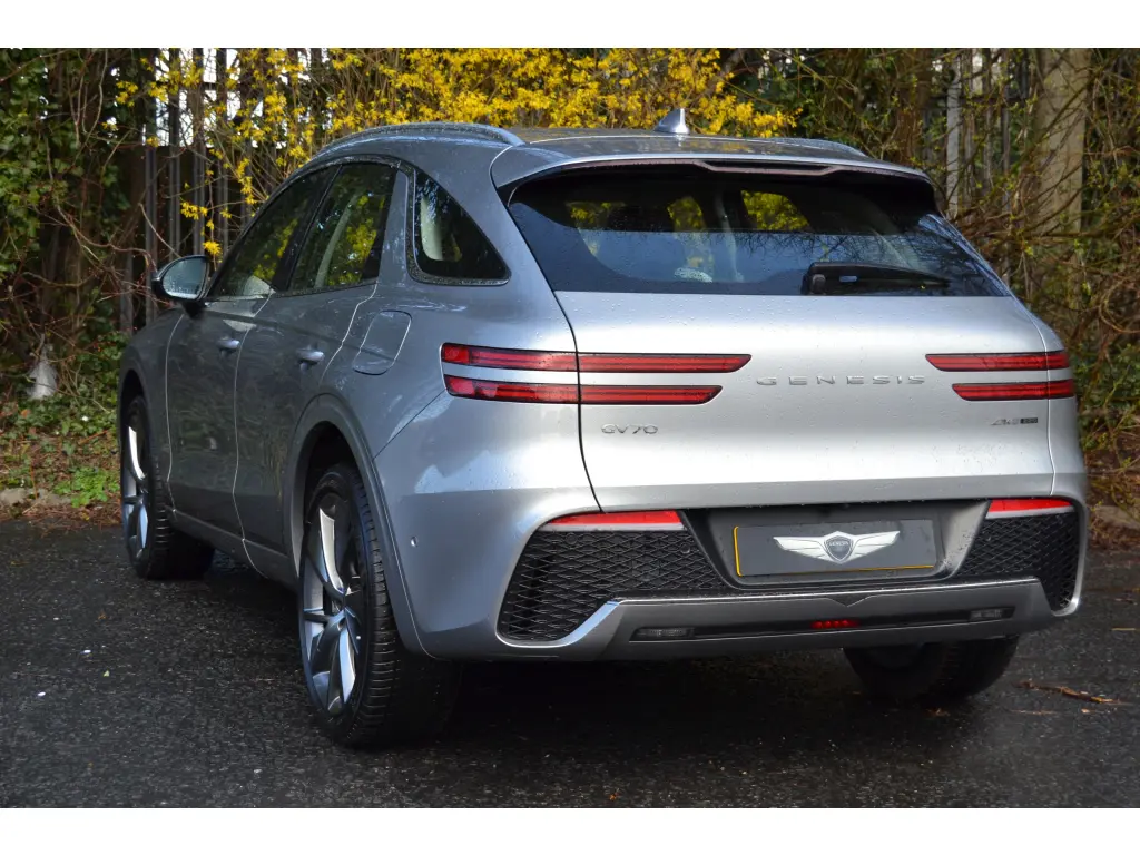 GV70 Luxury 2.2D AWD
